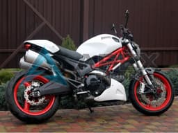 White - Ducati Monster 1100 / Monster 1100S (2009-2013) ABS Fairings — Style FE18 | Apex Fairings — view 1