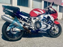 White Red Blue - Honda CBR900RR CBR919RR SC33 (1998-1999) ABS Fairings | Apex Fairings — view 1