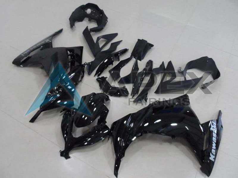 Glossy Black - Kawasaki Ninja300 / EX300 / ZX-300R (2013-2018) ABS Fairings — Style FE99 | Apex Fairings