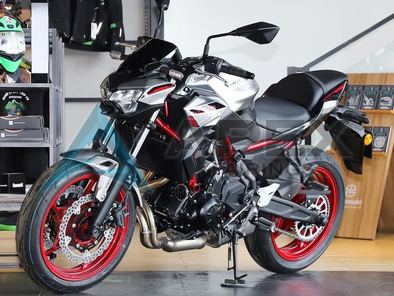 Black Silver Red - Kawasaki Z650 (2020-2025) ABS Fairings | Apex Fairings