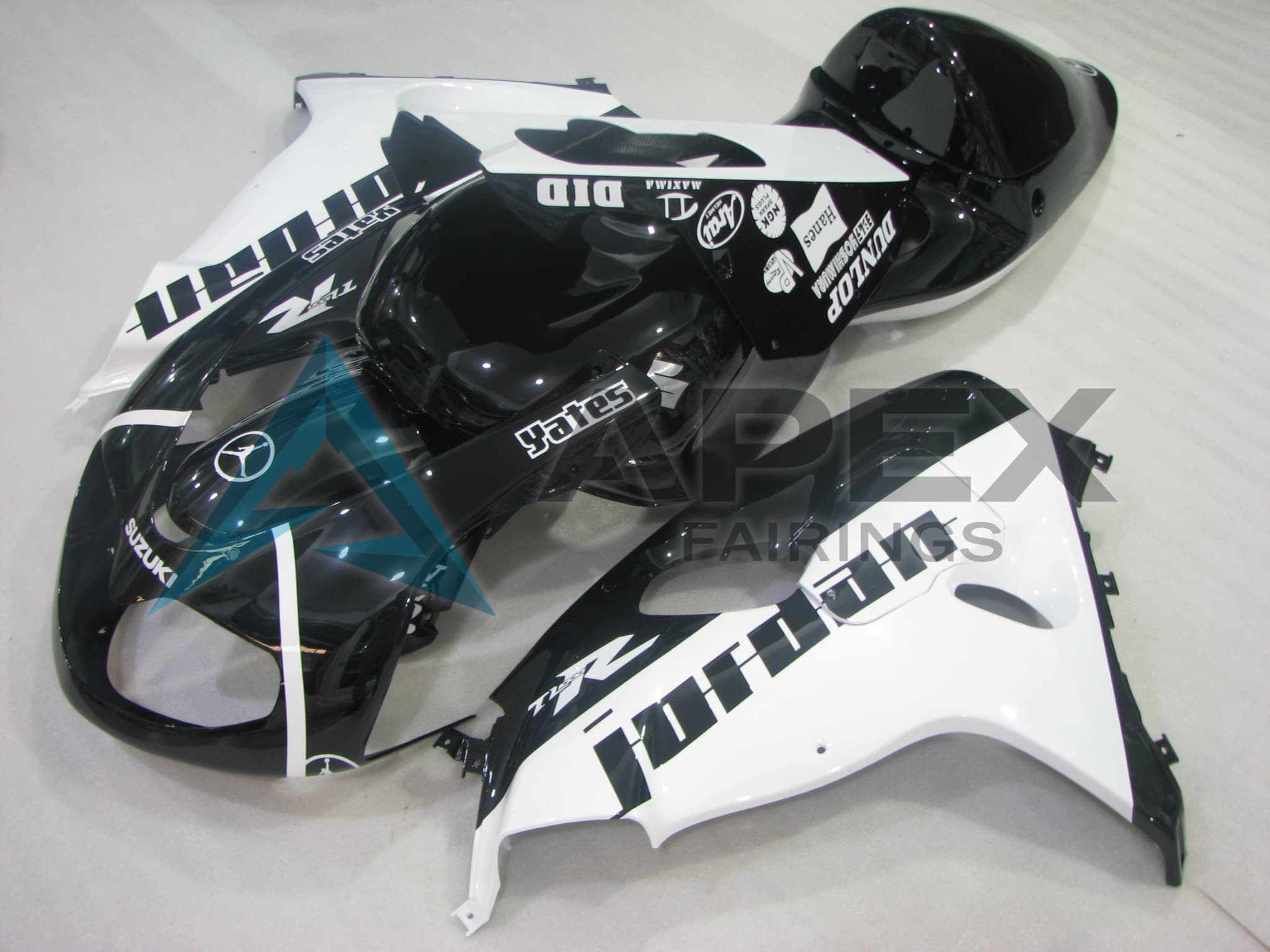 Gloss White & Black - Suzuki TL1000R (1998-2003) ABS Fairings — Style 21GTRS | Apex Fairings