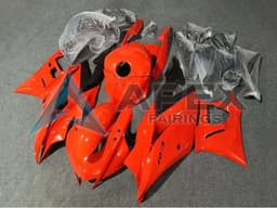 Red - Yamaha R3 / R25 / YZF-R3 / YZF-R25 (2022-2024) ABS Fairings | Apex Fairings — view 1